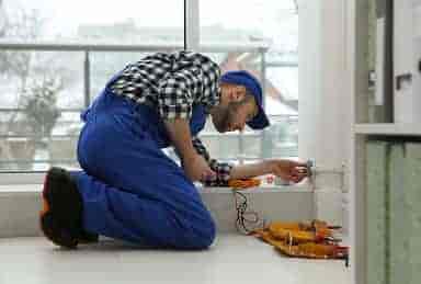We are offering Expert and Professional Renovation - 蜂鸟电竞